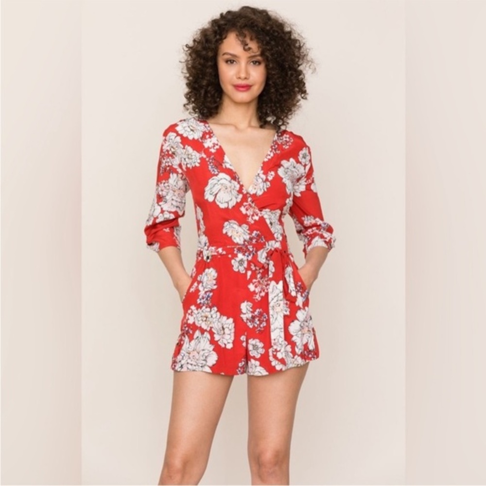 Yumi Kim 💯 Silk Liz Romper in Sweet Jasmine Red size Small